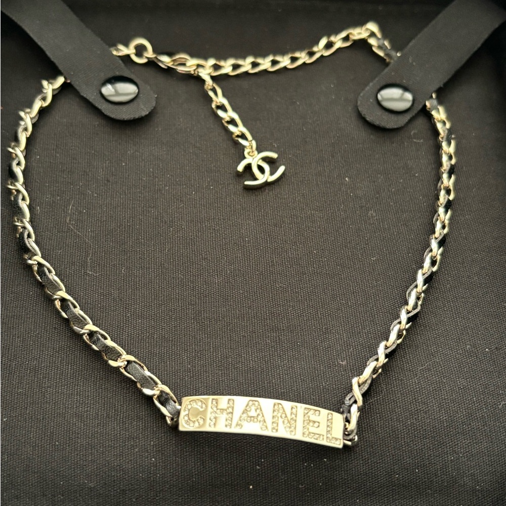 Chanel Silver & Black Choker Necklace NWOT 2021 Full Set - Box & Pouch